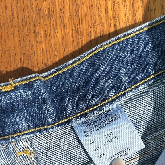 Vintage Stevenson Bootcut Jeans - Picture 6 of 6